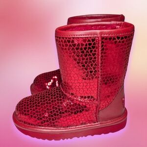 UGG Toddler Size 10 Red Metallic Heart Pattern Boots Valentine’s Day Like New